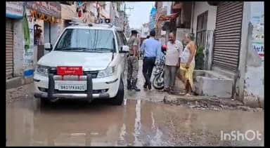 मुशहरी: मानसून की पहली बारिश में खुली नगर निगम की पोल ,शहर में मेयर और नगर आयुक्त ने किया निरीक्षण