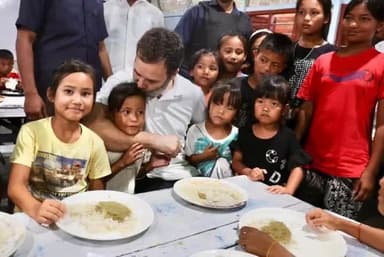 अगर किसी के आंसू पोंछना राजनीति है,
तो देश में ऐसी ही राजनीति होनी चाहिए!
#Manipur  
#RAGA💖💖