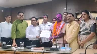 बेमेतरा: बेमेतरा नगरीय निकाय के रिक्त पद के हुए उप निर्वाचन में उम्मीदवार धरम वर्मा विजयी हुए,
कलेक्टर ने सौंपा विजयी प्रमाण पत्र