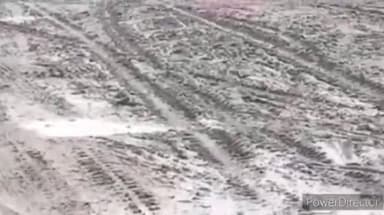 हुज़ूर: भारी बारिश के कारण बैरसिया मंडी में भरा कीचड़, किसानों को अनाज बेचने में आ रही समस्या