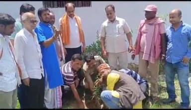 नानपारा: रामपुर में स्थित देव संस्कृत ग्रामोदय इंटर कॉलेज में पर्यावरण एवं जल संगोष्ठी का हुआ आयोजन