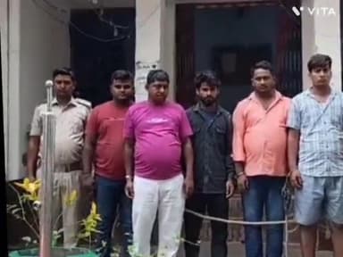 गोपालगंज: जादोपुर पुलिस ने जादोपुर बाजार और निरंजना से शराब के नशे में मिले 5 लोगों को गिरफ्तार कर न्यायिक हिरासत में जेल भेजा