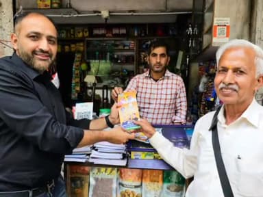 शिमला शहरी: प्रदेश भाजपा ने शनिवार को चौड़ा मैदान बाजार में जनसंपर्क अभियान चलाया: प्रदेश भाजपा सह मीडिया प्रभारी कर्ण नंदा