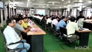 कटिहार: विकास भवन के सभागार में बाढ़, सुखाड़ की पूर्व तैयारी हेतु अनुश्रवण समिति की बैठक हुई आयोजित