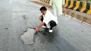 ठाकुरगंज: मात्र 11 महीने में ही टूटने लगा NH 327 E पर बना रेलवे ओवरब्रिज : युवा राजद के प्रदेश महासचिव मुस्ताक आलम