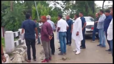 दरभंगा: जल संसाधन मंत्री संजय झा ने किया हाउसिंग कॉलोनी से चट्टी चौक के मुख्य नाले का निरीक्षण, दिए आवश्यक दिशा निर्देश