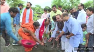 हुज़ूर: श्यामला हिल्स स्थित उद्यान में सीएम शिवराज सिंह चौहान ने किया पौधरोपण