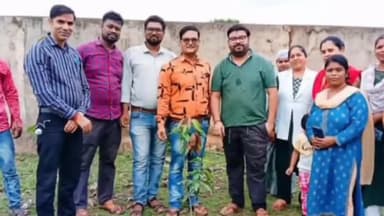 सिमरिया: गुनौर अस्पताल के सभी स्टाफ ने अस्पताल के परिसर में नीम व आम के पौधे लगाकर मनाया डॉक्टर्स डे