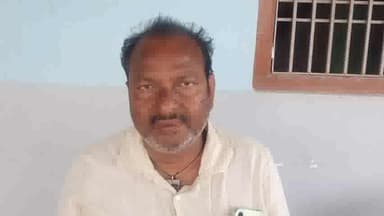 अमौर: केरिया पुल पर एप्रोच का निर्माण अच्छे से करवाने की पंचायत मुखिया नियाज अहमद ने की मांग