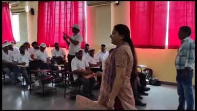 जगाधरी: खालसा कॉलेज में ट्यूबवेल ऑपरेटरों को पानी बचाने के बारे में जन स्वास्थ्य विभाग के द्वारा दी गई जानकारी