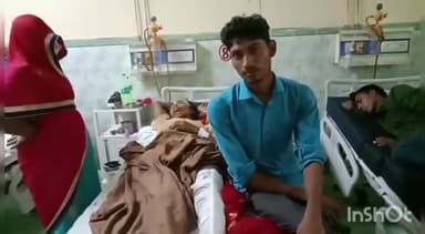 कन्नौज: यासीनपुर गांव मे हुई मारपीट मे महिला का पैर टुटा जिला अस्पताल मे इलाज जारी आरोपी पुलिस की गिरफ्त से दूर, सुरेन्द्र.