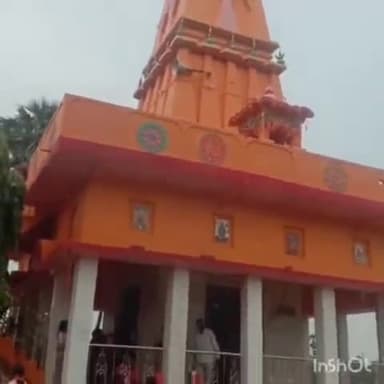 कलेर: आद्रा के अंतिम रविवार को लेकर उसरी सूर्य मंदिर पर पूजा अर्चना को लेकर उमड़ी हजारों की संख्या में श्रद्धालुओं की भीड़