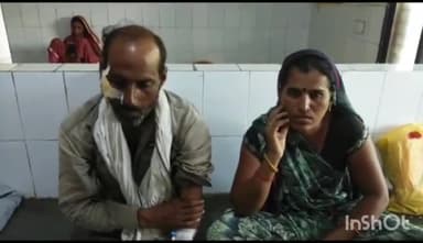 टीकमगढ़: चंदौली में जमीनी विवाद के चलते परिजनों द्वारा पति-पत्नी के साथ की गई मारपीट, घायलों को जिला चिकित्सालय में कराया भर्ती