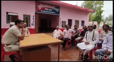 हटा: मड़ियादो पुलिस थाने में शांति समिति की बैठक हुई संपन्न, थाना प्रभारी ब्रजेश पांडे ने लोगों से किया संवाद