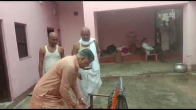 हिलसा: कपसियामा गांव में ब्रह्मभोज कार्यक्रम मे पहुंचे विधायक कृष्ण मुरारी शरण ने कहा- सीएम के राज में हो रहा है चौतरफा विकास