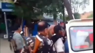 पालीगंज: मद्य निषेध पुलिस ने पाली महाबलीपुर रोड में अलग-अलग जगहो से शराब पीने के आरोप में  18 आरोपी को गिरफ्तार किया गया