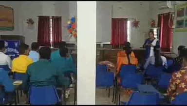 जलालगढ़: कृषि विज्ञान केंद्र जलालगढ़ में सब्जी में पोषक तत्व प्रबंधन पर दिया गया प्रशिक्षण।