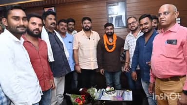 बेमेतरा: विधायक कार्यालय बेमेतरा में विधायक आशीष छाबडा से मिलने पहुंचे कांग्रेस कार्यकर्ता