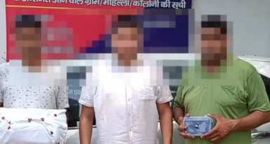 गाज़ियाबाद: फर्जी RTO बनकर गाड़ियों से अवैध वसूली करने वाले तीन आरोपियों को पुलिस ने शालीमार गार्डन से किया गिरफ्तार