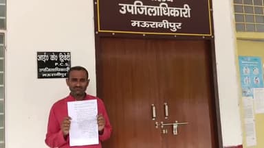 मऊरानीपुर: रतौसा में खेत की बुवाई करने के लिए खेत तक नहीं पहुंच पा रहा किसान, उप जिलाधिकारी से शिकायत कर मांगा रास्ता