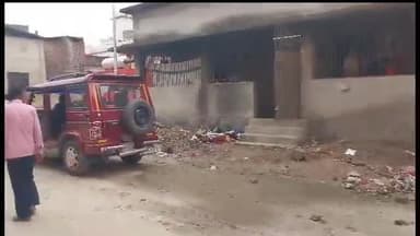 बेतिया: पोखर चौक के समीप सड़क दुर्घटना में 38 वर्षीय व्यक्ति की हुई मौत, पुलिस ने शव को कब्जे में लेकर कराया पोस्टमार्टम