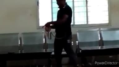 जगदलपुर: महारानी नर्सिंग काॅलेज में घुसा धामना सांप, बीआरओ स्नेक रेस्क्यू की टीम ने सांप का किया रेस्क्यू