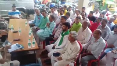 हिलसा: मुहर्रम पर्व को लेकर हिलसा थाना परिसर में शांति समिति की हुई बैठक, SDO व  DSP रहे मौजूद