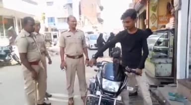 आज़मगढ़: जिले के 97 स्थानों पर चला चेकिंग अभियान 566 वाहनों का हुआ चालान, एसपी ने दी जानकारी