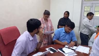 कर्रा गांव निवासी महिला को पति ने मारपीट कर घर से निकाला बाहर, शिकायत लेकर पीड़िता पहुंची एसडीएम के पास