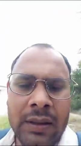 यूपी बलरामपुर में हरैया सतघरवा ब्लॉक के कृषि गोदाम प्रभारी सुनील कुमार का बीडीओ वायरल हो रहा है। राप्ती नदी में कूद कर आ