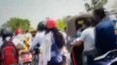 पालीगंज: सीगोड़ी थाना क्षेत्र में पुनपुन नदी पुल के पास अनियंत्रित होकर बाइक हुई दुर्घटनाग्रस्त, चालक सहित 2 लोग हुए जख्मी