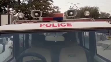 रायसेन: भोपाल मार्ग पर शराब दुकान के पास 5 अज्ञात आरोपियों ने एक व्यक्ति से करीब ₹12.31 लाख व अन्य सामान लूटा, प्रकरण दर्ज