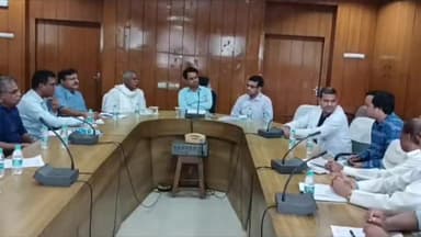 चित्तौड़गढ़: राजस्थान मेडिकेयर रिलीफ सोसायटी की बैठक कलेक्ट्रेट में हुई आयोजित, सैटेलाइट हॉस्पिटल को 15 अगस्त तक शुरू करने के निर्देश