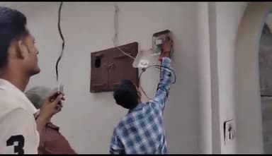 इटावा,यूपी - बिजली चोरों के खिलाफ विद्युत विभाग ने चलाया चेकिंग अभियान, एक दर्जन से अधिक के खिलाफ मामला दर्ज?