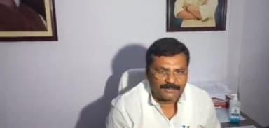 पटना ग्रामीण: जदयू कार्यालय में जदयू प्रदेश अध्यक्ष उमेश कुशवाहा ने कहा- महागठबंधन की सरकार बनी तो भाजपा की नींद उड़ गई