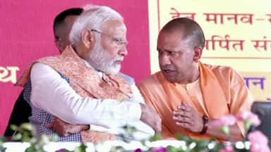 गोरखपुर: गीता प्रेस के शताब्दी वर्ष समापन समारोह में पहुंचे प्रधानमंत्री ने कहा- किसी मंदिर से कम नहीं गीता प्रेस