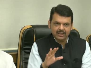 पंकजा मुंडे भाजप मध्ये काम करत राहतील, उपमुख्यमंत्री देवेंद्र फडणवीस यांची मुंबईत प्रतिक्रिया