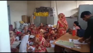 जतारा: ग्राम दिगौड़ा में लाडली लक्ष्मी योजना के अंतर्गत महिला बाल विकास की हुई बैठक आयोजित, दिया गया प्रशिक्षण