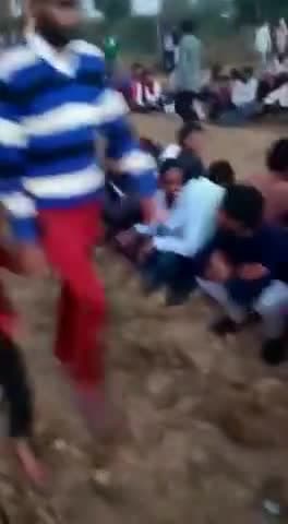 #जिला पंचायत वार्ड नंबर 29 के एक गांव में #शिवशंकर छोटे के लिए अपनी #टीम के साथ सेवा करते हुए