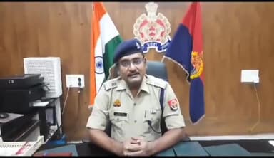 इटावा: आगामी पर्व एवं कावड़ यात्रा के दृष्टिगत अपर पुलिस अधीक्षक ने पुलिस कार्यालय में डीजे संचालकों के साथ की मीटिंग दिए निर्द