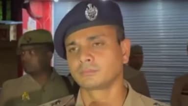 शाहजहांपुर: थाना कोतवाली के कच्चा कटरा क्षेत्र में मिले अवशेष व प्रदर्शन के संबंध में 
पुलिस अधीक्षक अशोक कुमार मीणा का बयान