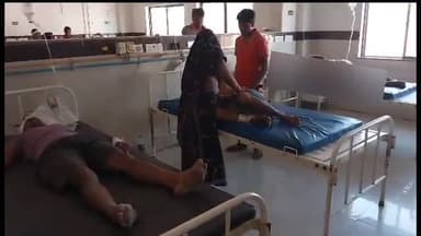 बेतिया: मिश्री टोला में जमीनी विवाद को लेकर दो पक्षों में जमकर हुई मारपीट, तीन लोग गंभीर रूप से हुए घायल