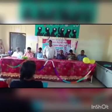 कुरवाई :— बरवाई के नवांकुर विद्यापीठ हायर सेकेंडरी स्कूल के मेधावी छात्र और श्रेष्ठ गुरुजनों का सम्मान मानव अधिकार संरक्षण परिषद द्वारा किया गया — सुभाष बोहत एडवोकेट