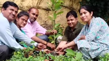 नांगल राजावतान: नांगल राजावतान में स्थित राजकीय एकीकृत चिकित्सालय में पौधारोपण का कार्यक्रम आयोजित किया गया