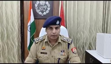 इटावा: इटावा जनपद में सावन के पहले सोमवार को पुलिस व्यवस्था के कड़े इंतजाम कियव गए एसएसपी ने दी जानकारी