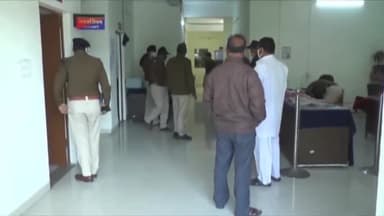 इंदौर: माली मोहल्ला में जुआ खेलते 7 लोगों को पुलिस ने किया गिरफ्तार, हजारों की नकदी की बरामद