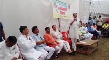 ग्वालियर गिर्द: ठेला व्यवसायियों की मुरार क्षेत्र में हुई विशाल जनपंचायत आयोजित, BJP जिलाध्यक्ष ने किया संबोधित