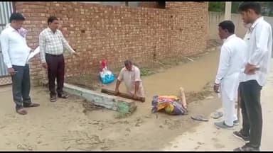 करणपुर: श्रीकरणपुर ग्राम पंचायत 6FA रडेवाला में अधिक बरसात से ग्रामीणों की बढ़ी परेशानी, तहसीलदार ने मौके का लिया जायजा