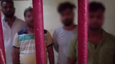 गोरखपुर: लोक सेवक को अपने कर्तव्य से रोकने व जान से मारने की धमकी देने वाले चार अभियुक्तों को गुलरिहा पुलिस ने किया गिरफ्तार