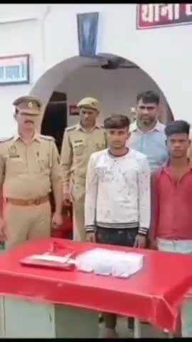 थाना टूंडला पुलिस द्वारा जारोली पुल पर लूटने वाले 2 बदमाश को किया गिरफ्तार#news11bharat #shikohabad @newindiavision